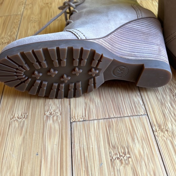 Michael Korr Ankle Boot -Size 37 (7) - Picture 4 of 9